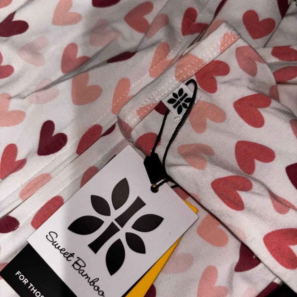 SWEET BAMBOO ZIPPER FOOTIE - PINK HEARTS Mulitple sizes available​​